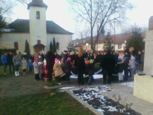 2017.DEC.10 . A 2.ADVENTI GYERTYAGYÚJTÁS