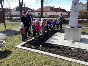 IMG 20180314 102328 BURST001 COVER